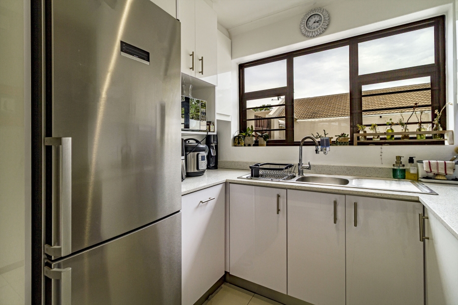 2 Bedroom Property for Sale in Bizweni Western Cape